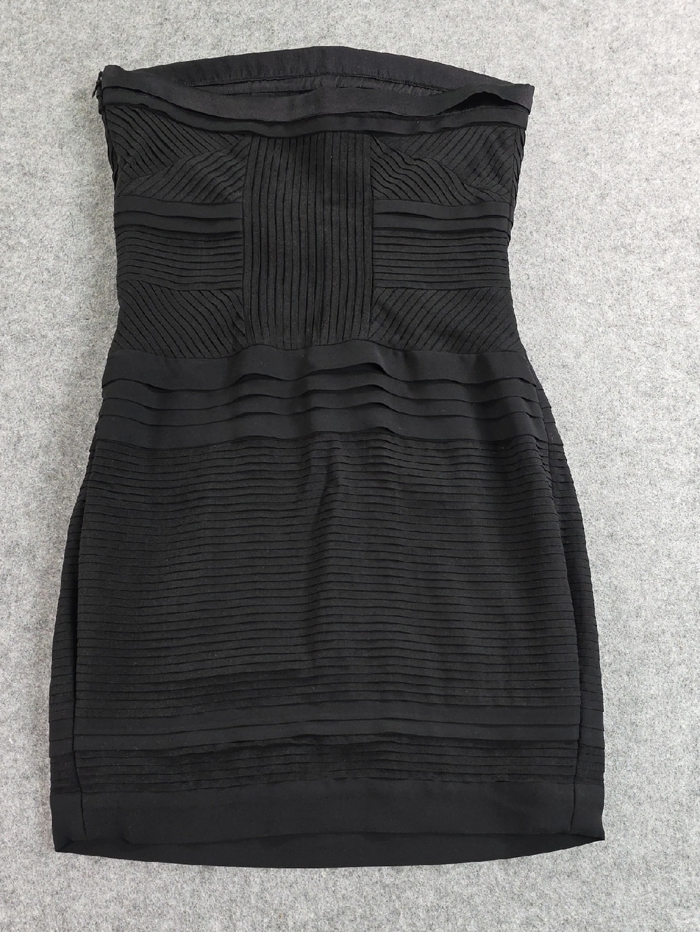 Diane Von Furstenberg 100% Silk Strapless Black Pleated Bandage Dress - Picture 8 of 9